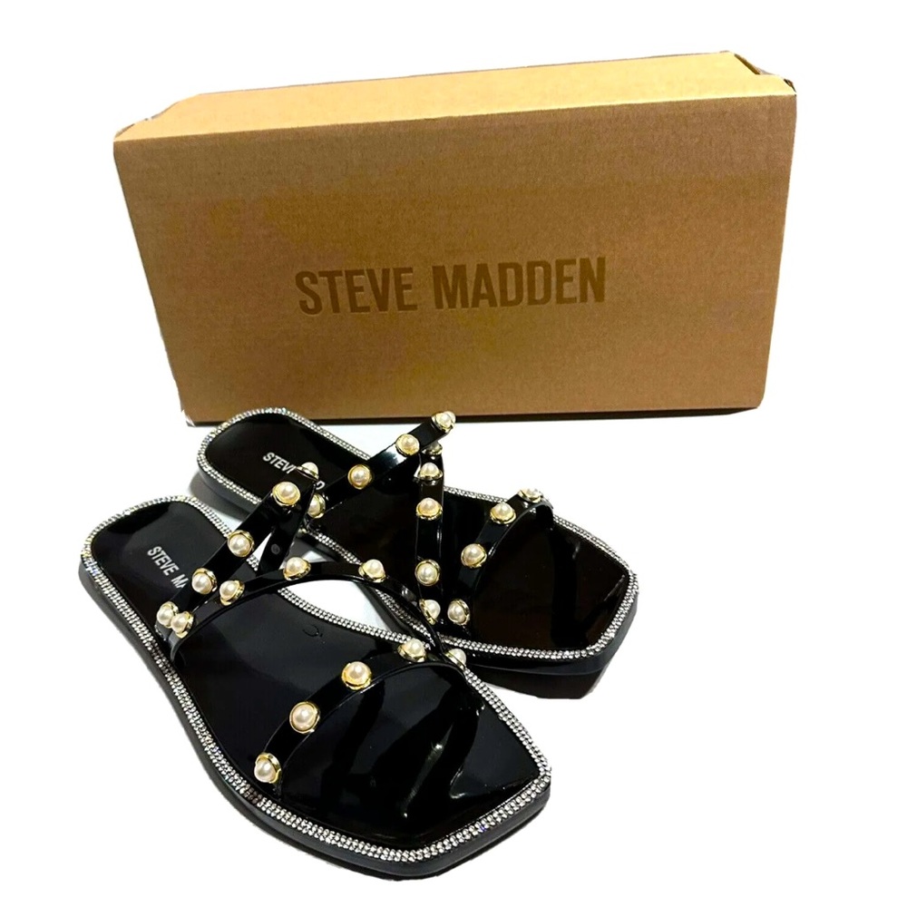 New in Box Steve Madden pearl embellished jelly flat sandals (Nonii) Size 8